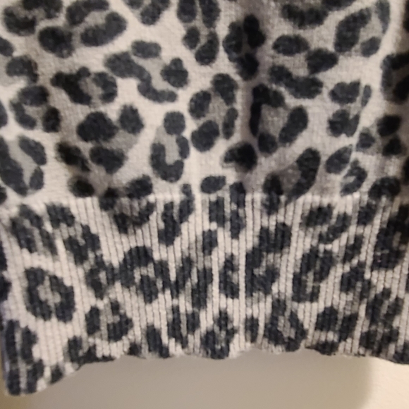 🎸3/$15 Sz4/5 Cherokee cardigan - Picture 3 of 8